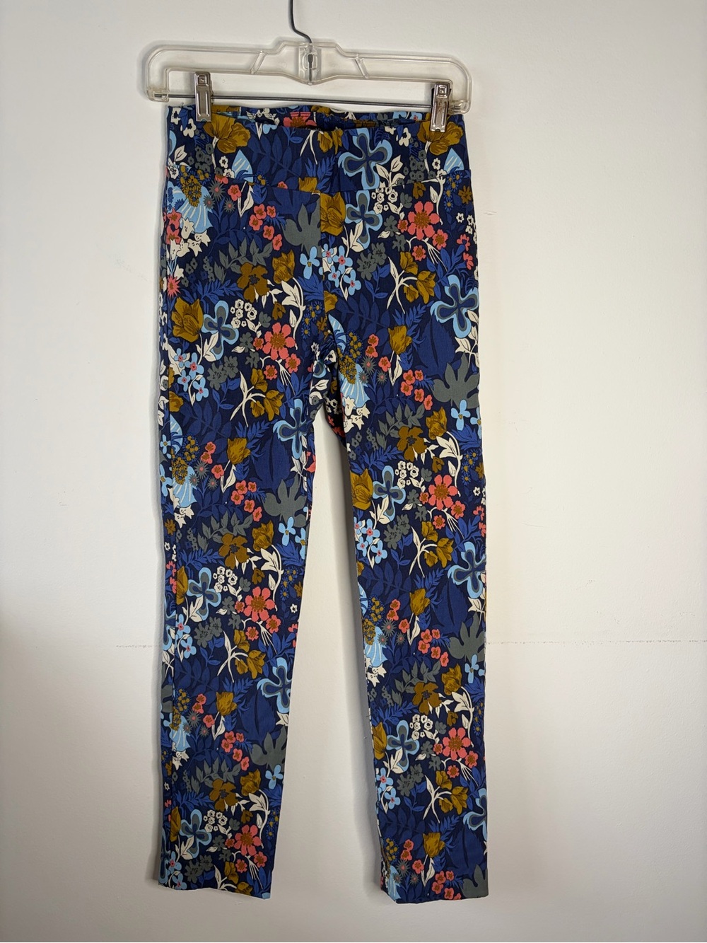 J MCLAUGHLIN Blue Floral Stretch Pull On Ankle Pants Tummy Control Size 2